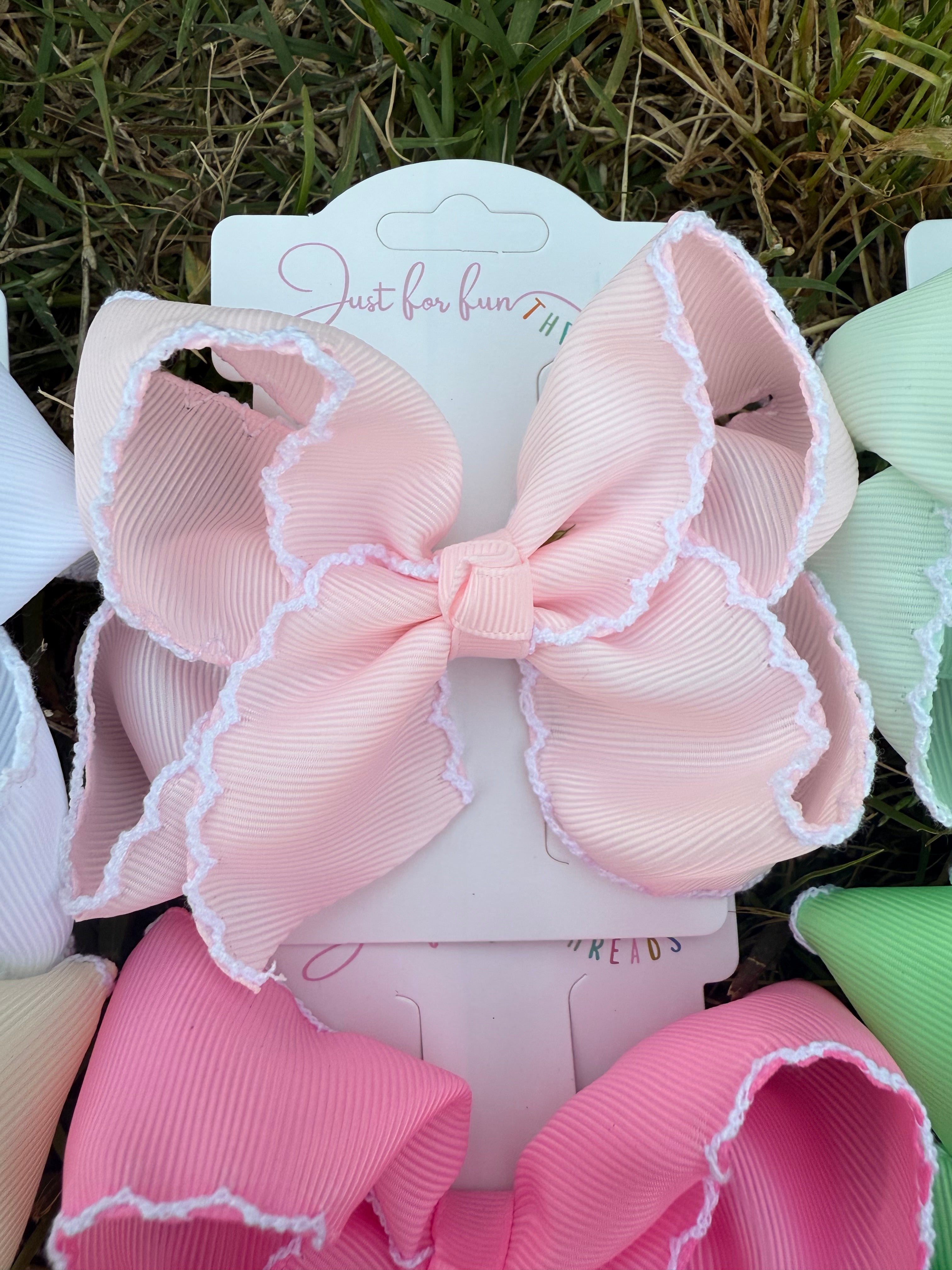 Tiny Fun Moonstitch Hair Bows (4in)