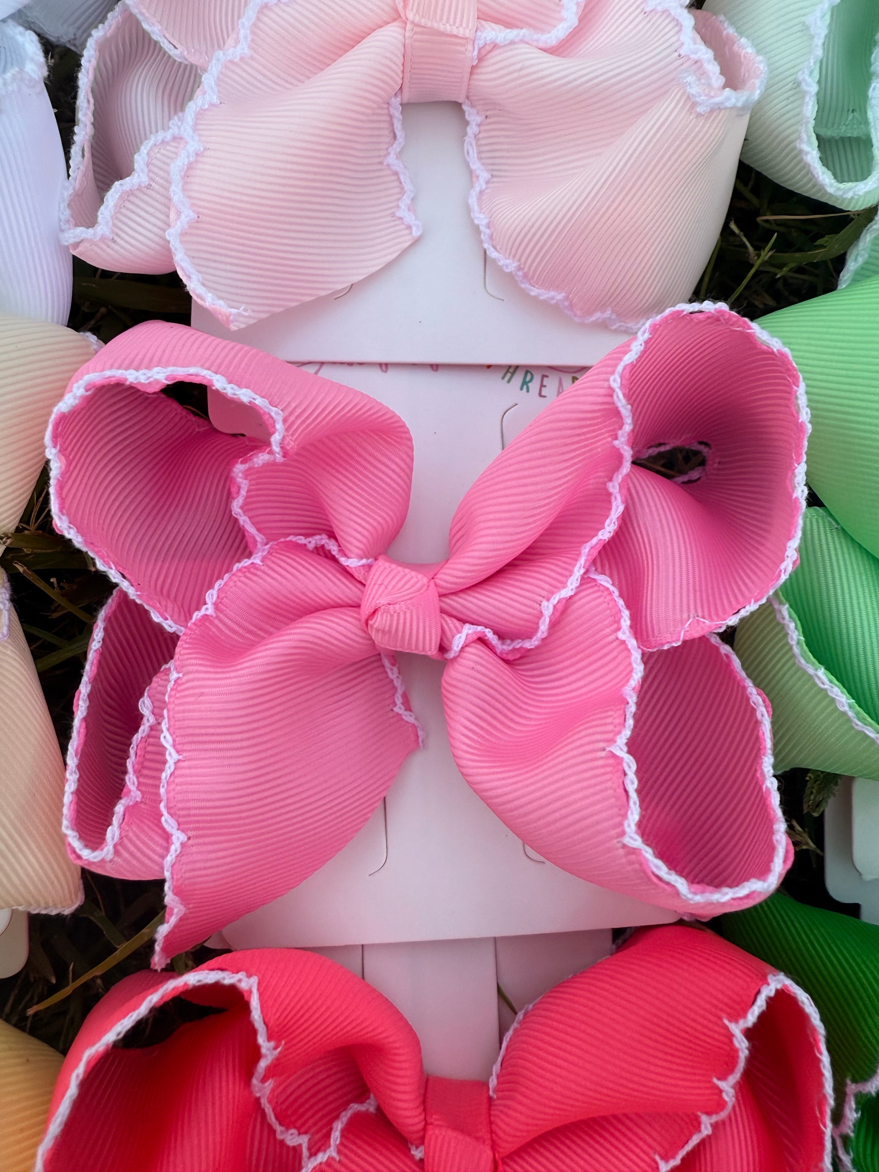Tiny Fun Moonstitch Hair Bows (4in)
