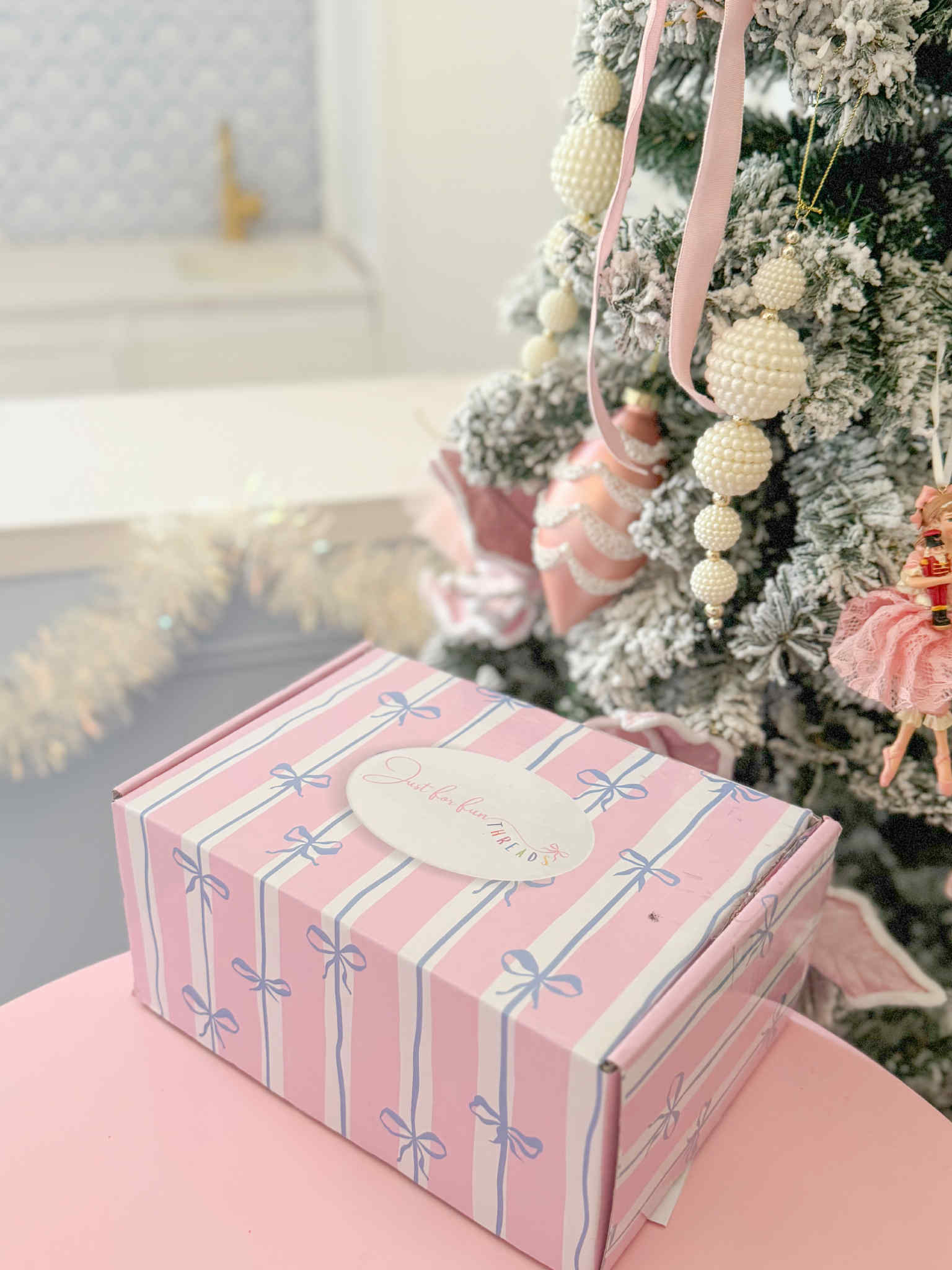 JFFT Gift Box